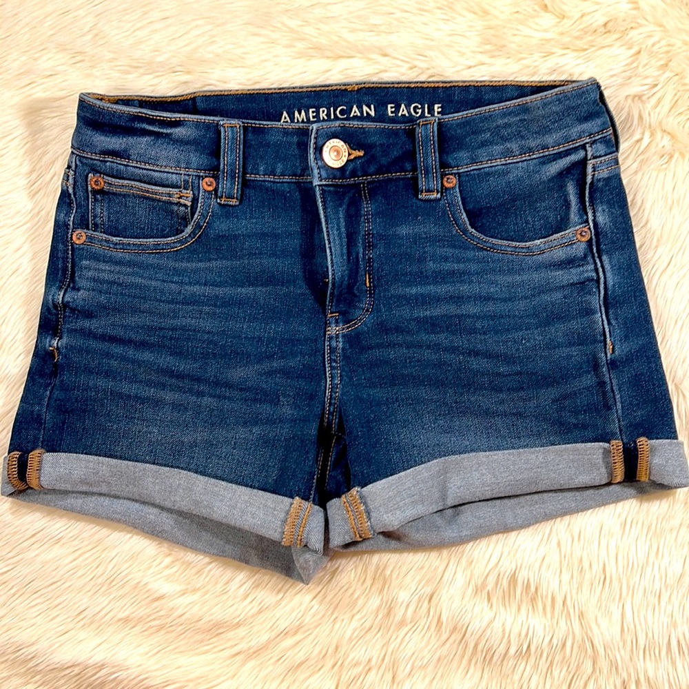 American Eagle The Dream Short MIDI denim, size 4